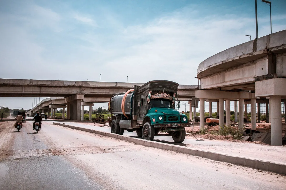 How to Plan and Run a Static Proof Load Test on a Short-Span Road Bridge